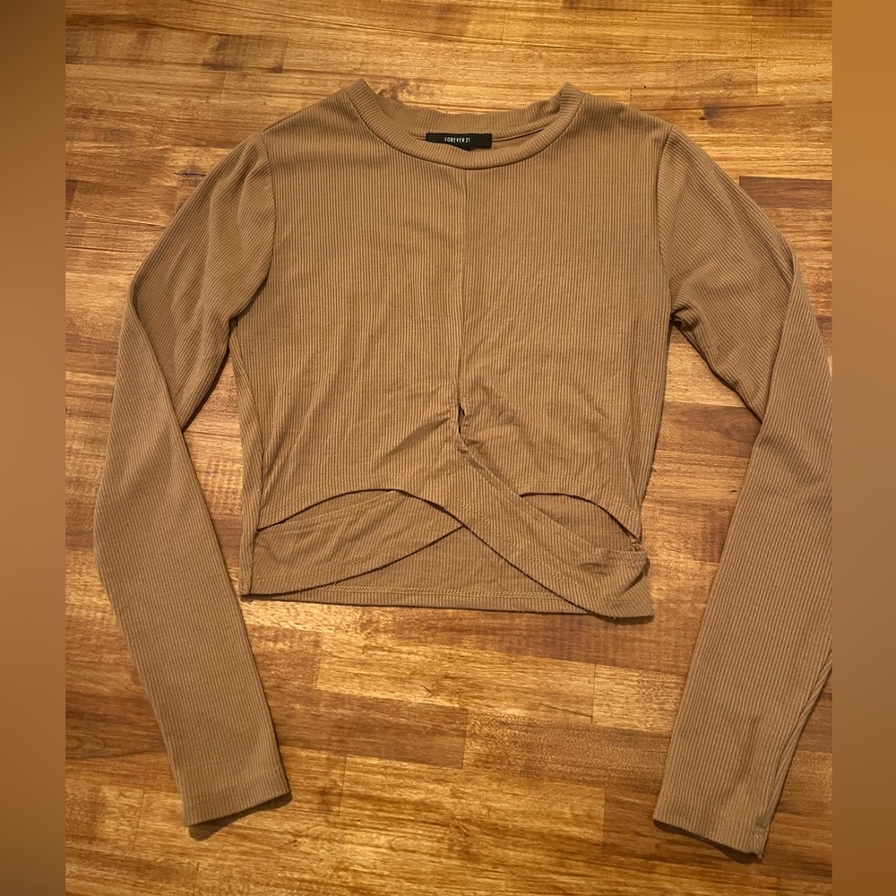 Cropped Long-Sleeve Cutout Shirt